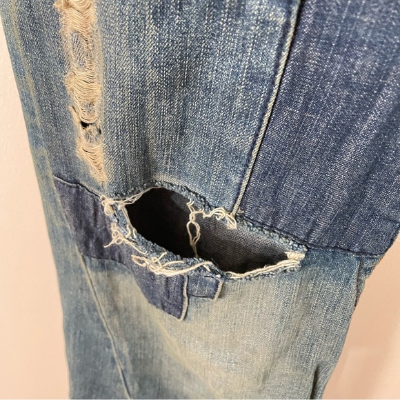 True Religion Women’s Joey Jeans VTG 04 big T
Destroyed Patched Flared (Size:30) - Picture 7 of 12